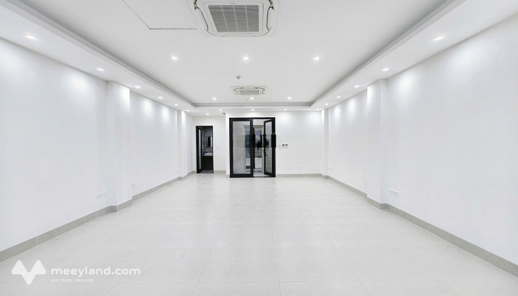 Cho thuê văn phòng Đội Cấn 75m2 chỉ 10tr FREE dịch vụ FREE để xe FREE OT