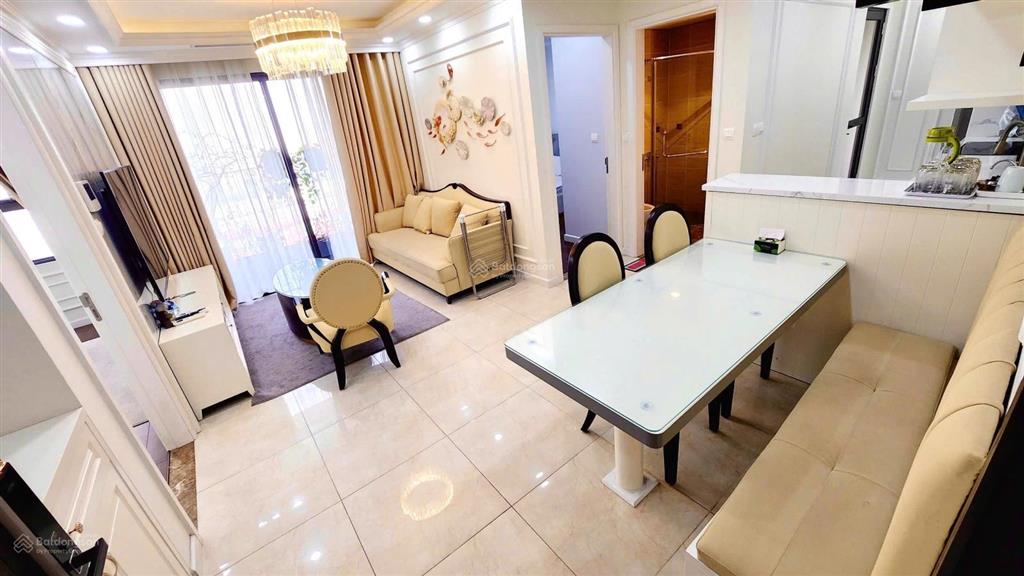 Do cần vốn kinh doanh nên tôi muốn bán căn hộ vinhomes d'capitale 3pn 10 tỷ. 0971 461 ***