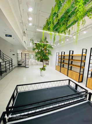 Cho thuê văn phòng The Matrix One Mễ Trì Mỹ Đình siêu đẹp | 160m² | MT 8m | Chỉ 35tr khu người Hàn