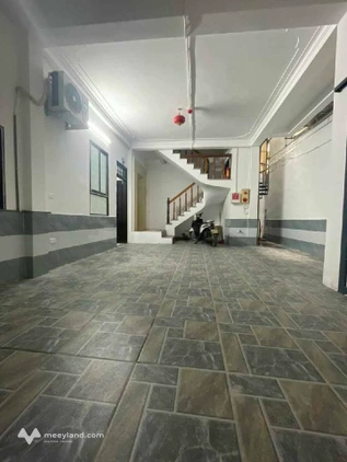 Toà nhà 5 tầng - Phố Nguyễn Trãi - Thanh Xuân 90m2 - Thang máy, full nội thất