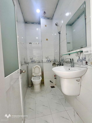 Phòng ban công, 25m2, đủ nội thất Đường Lò Siêu - Lãnh Binh Thăng Quận 11 giáp Quận 10
