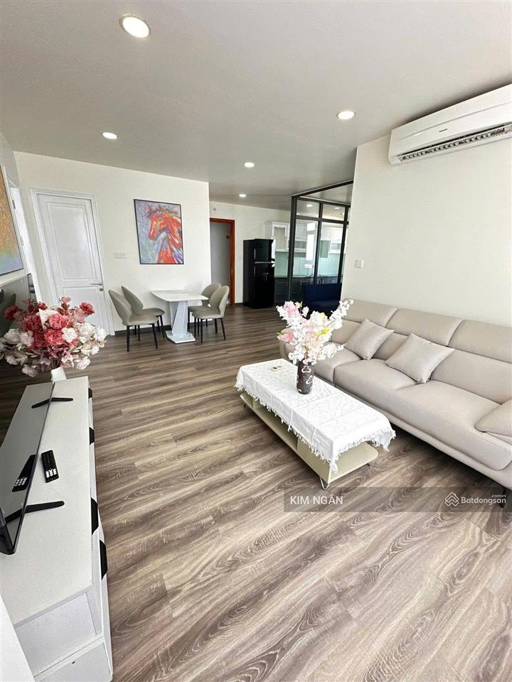 Gấp bán nhanh căn hộ xi grand court dt 75m2 tầng trung thoáng mát shr