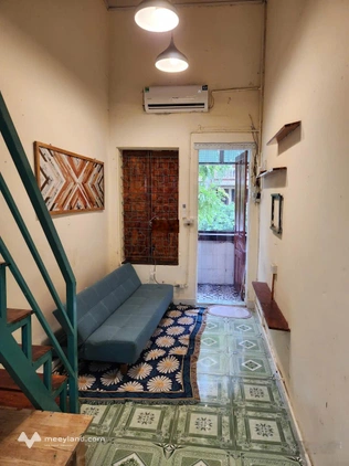Cho thuê phòng 1 tầng 1 gác xép Phố Cổ Ô Quan Chưởng, Hoàn Kiếm