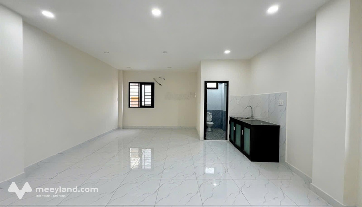 Cho thuê nhà trọ giá tốt chỉ với 3,6 triệu, 40 m2 đối diện MegaMarket Hiệp Phú, Quận 12, HCM