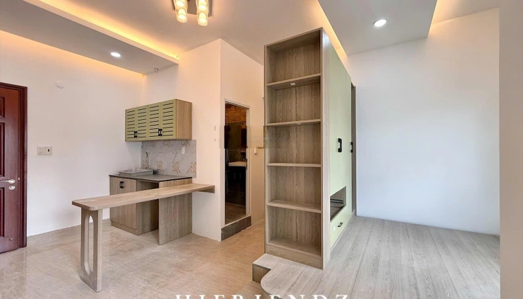 1 phòng ngủ mới xây full nội thất mới, nằm sát Đại học Y Dược Quận 5