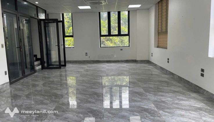 Cho thuê văn phòng khu Võ Cường giá 20tr/tháng sàn trống. LH 0909934237