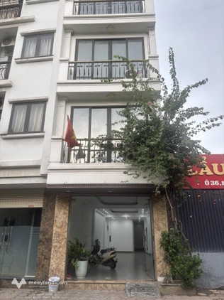 Cho thuê văn phòng mặt sông Lừ (ngõ 41 Đông Tác thông sang Trường Chinh)