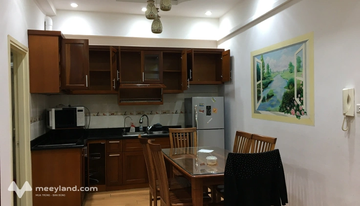 Cho thuê chung cư 102 Thái Thịnh, 70m2, 2 phòng ngủ, đủ đồ 12 triệu