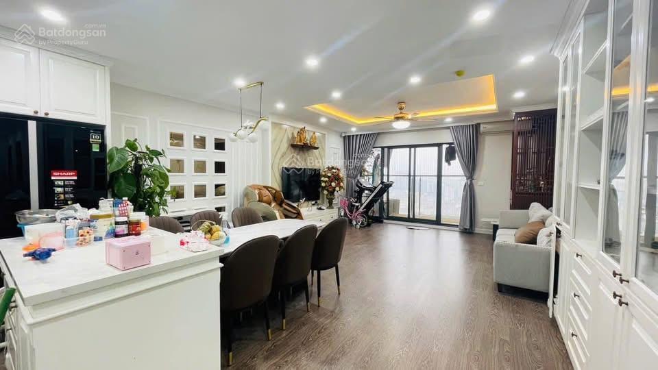 Bán cc hpc landmark 105, 7,5 tỷ, 111m2, 3pn, 2wc, hà đông, hà nội