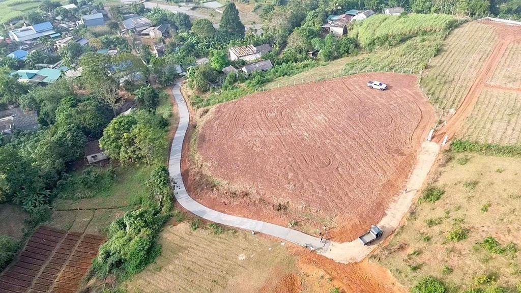 Bán lô đất nhiều thổ cư view đồi đẹp hợp phong cao phong hòa bình