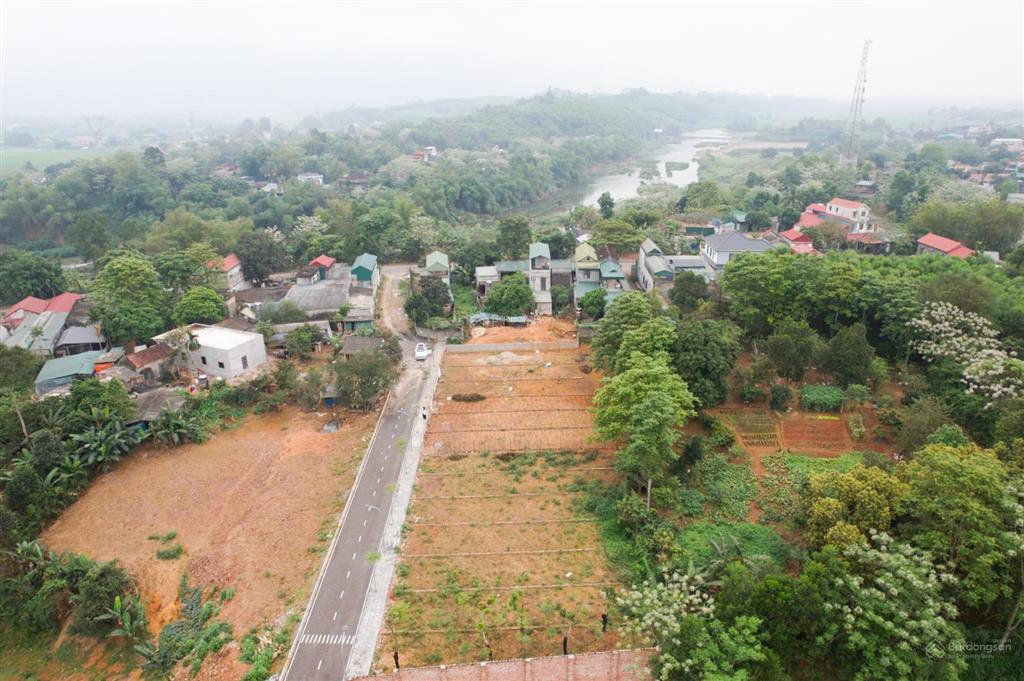 Chỉ từ 3xx triệu sở hữu ngay lô đất mặt tiền quốc lộ 12b vụ bản, lạc sơn, hòa bình, dt 124m²mt 5m