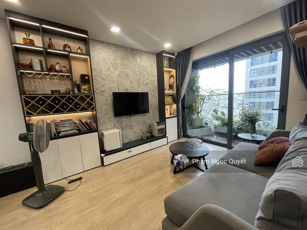 (giá thật) chính chủ bán căn 72m² 2pn + 2wc full nội thất giá 7,99 tỷ cc rivera park