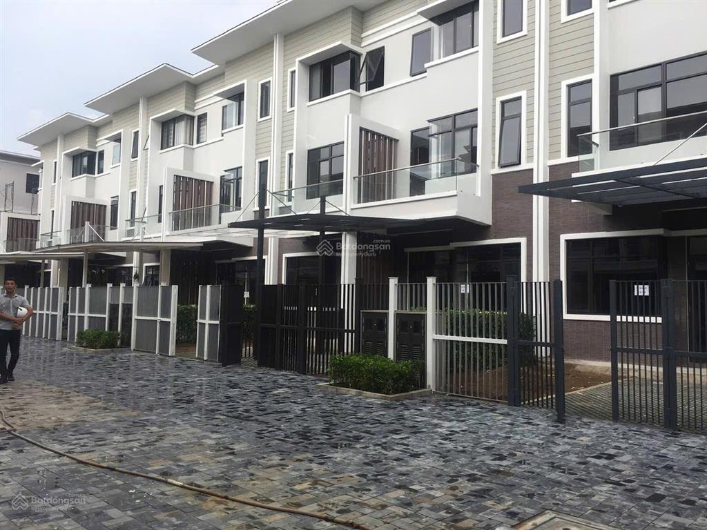Cần bán nhà phố mizuki park dt 100m, trệt, 2 lầu, sân thượng giá tốt. 0909 168 ***