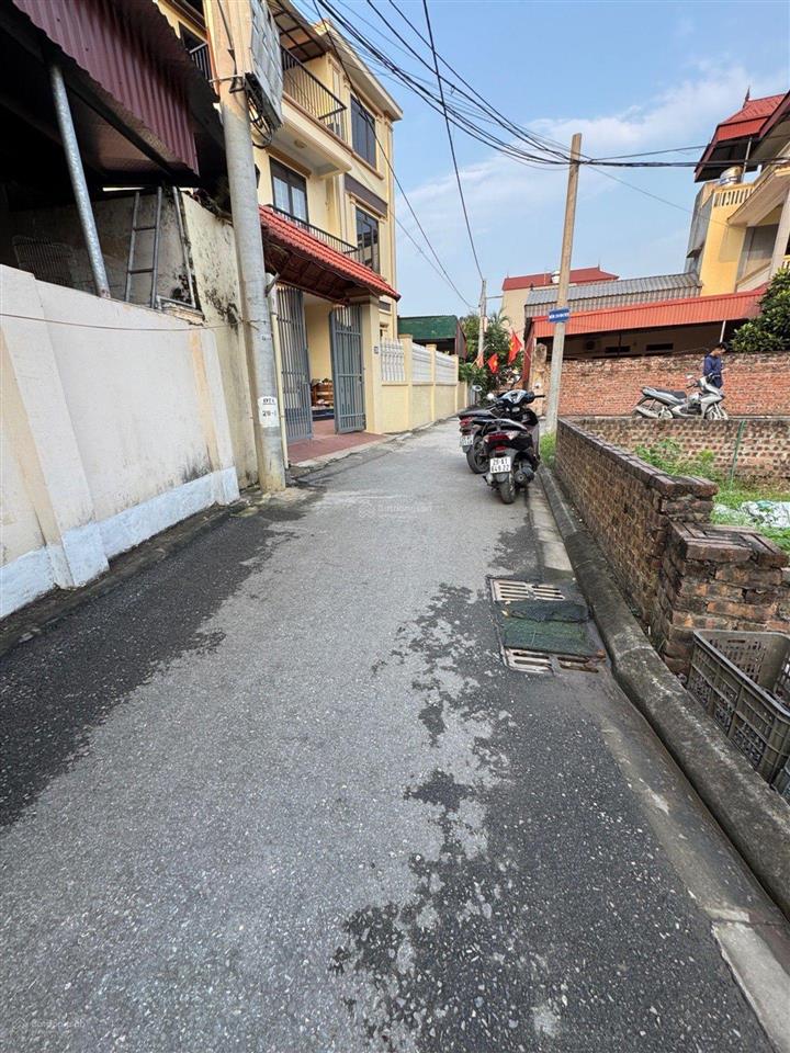 Đa tốn, chỉ 3.9 tỷ có lô đất 55m², đường ô tô vào đất, ngõ thông, gần chợ bún, trường học, vin 1