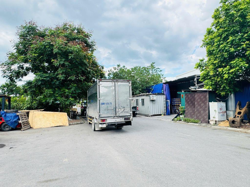 Cần tiền bán gấp lô đất View vườn hoa hiện đang cho thuê tại trung tâm Làng nghề Kiêu Kỵ, Gia Lâm