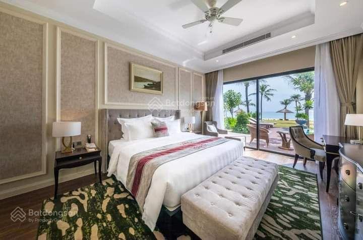 Bán gấp biệt thự tại vinpearl phú quốc 1 tầng 3pn view hồ đẹp giáp dãy mặt biển chính chủ giá 10 tỷ
