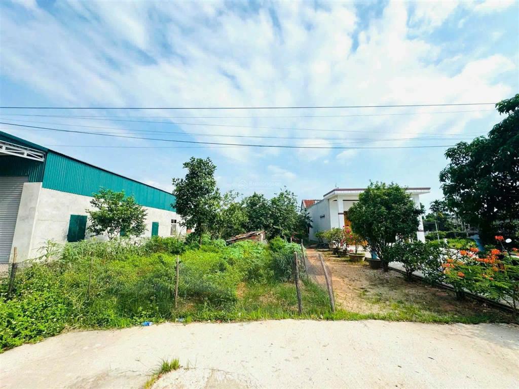 Bán đất 2 mặt tiền đường xuyên á thanh an, gần bệnh viện quân y.