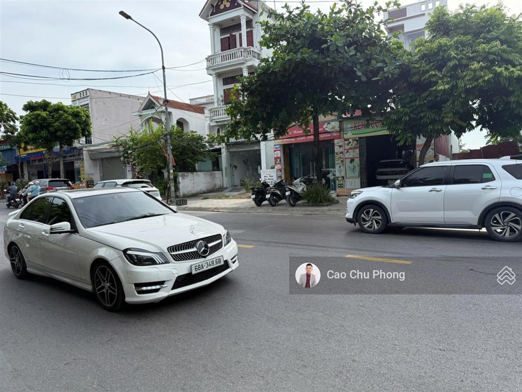 Cần tiền chuyển nhượng nhà xưởng đang cho thuê 35 triệu/ tháng. mặt đường trần tất văn hải phòng