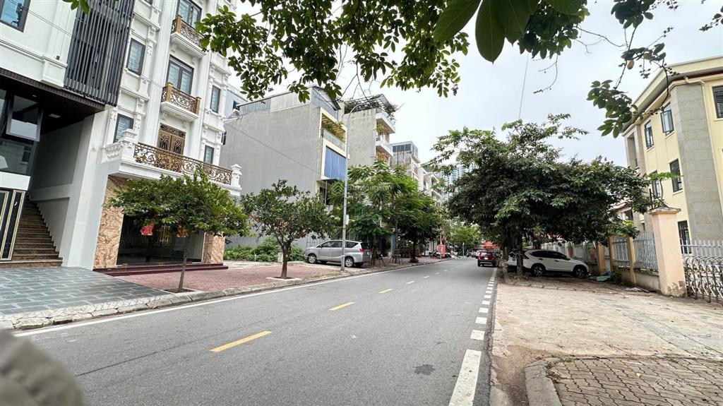 Bán gấp lô đất ở nguyễn tất tố quán nam. vị trí siêu vip