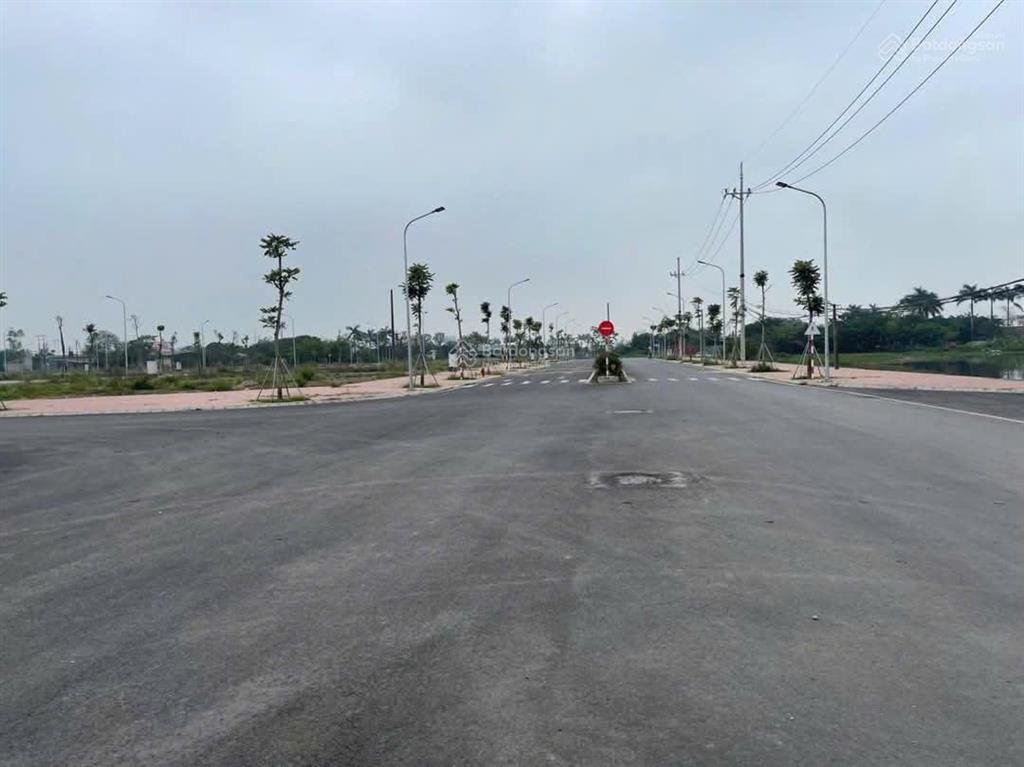 Bán đất sản xuất kinh doanh diện tích hơn 30.000m2 tại phú xuyên, hà nội