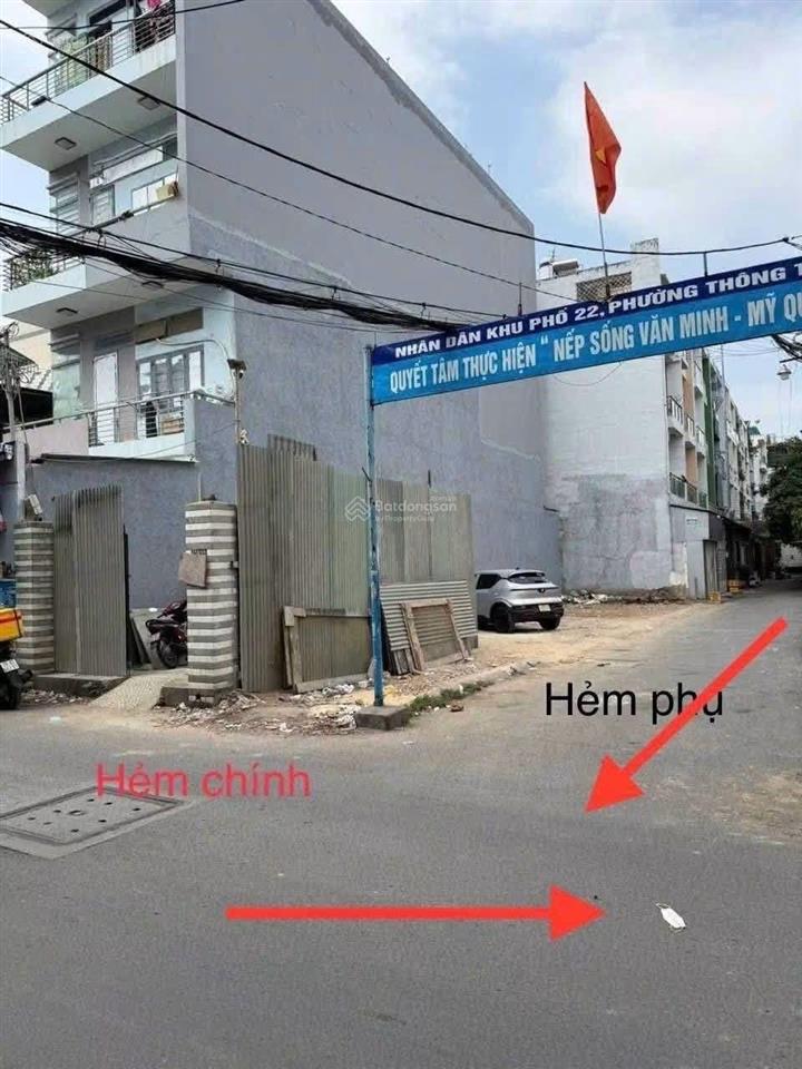 Bán đất góc 2 mặt tiền hẻm thông tứ hướng