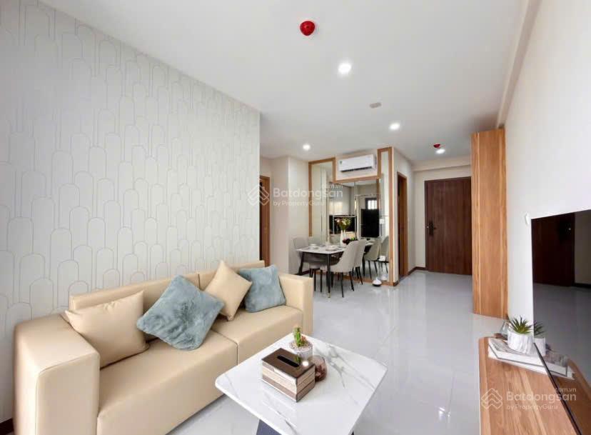 Về quê định cư (bán gấp) ch 2 tỷ 2 55m2 , sổ sẵn , bao phí , hoàn thiện 100% , vay bank 80%