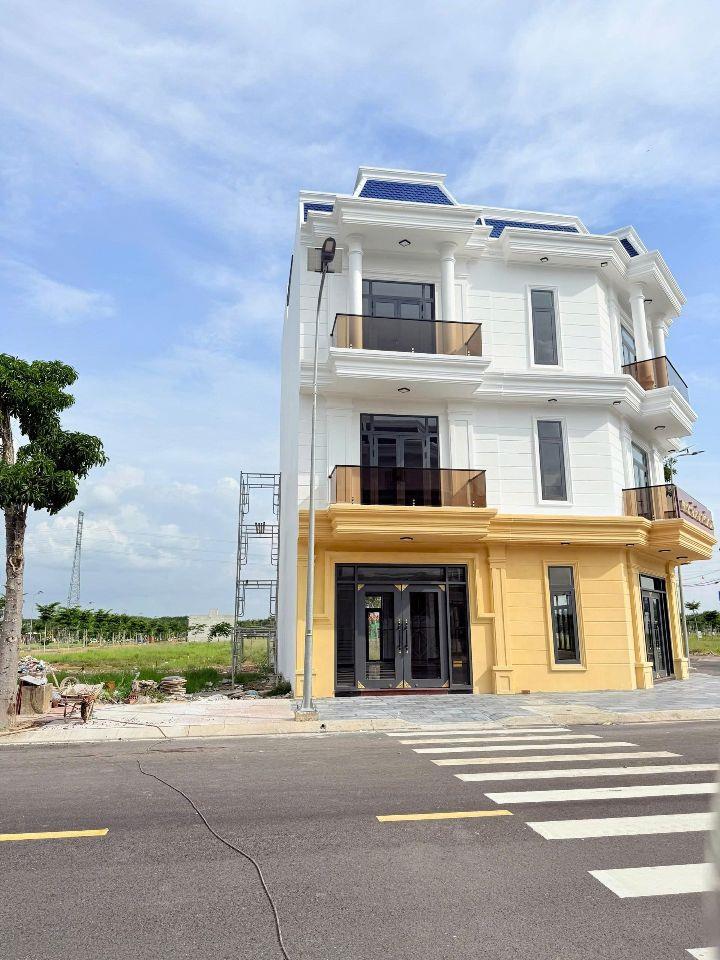 Sở hữu suất nội bộ ngay trung tâm mới tại TP.HCM - chỉ 1 tỷ 168 - sổ hồng riêng, hạ tầng hoàn thiện