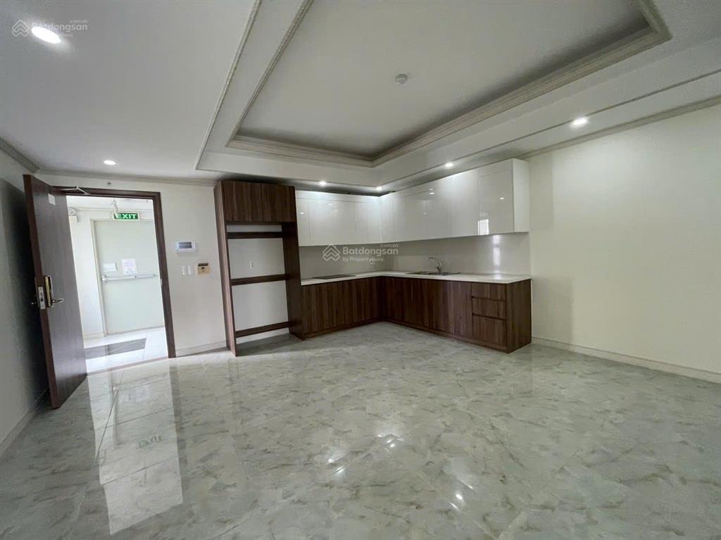 Chủ nhà cần bán gấp căn hộ 3pn và 2 wc,view sông,107m² ,giá tốt thị trường