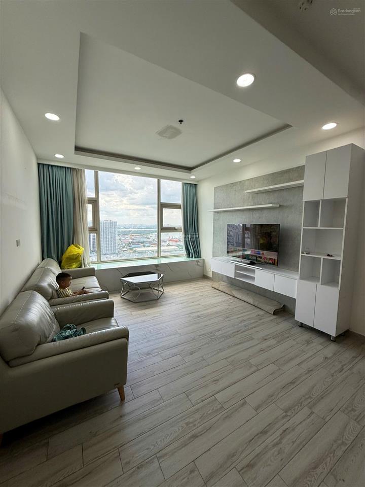 Hàng hiếm tại quận 7 cần bán gấp căn hộ la casa