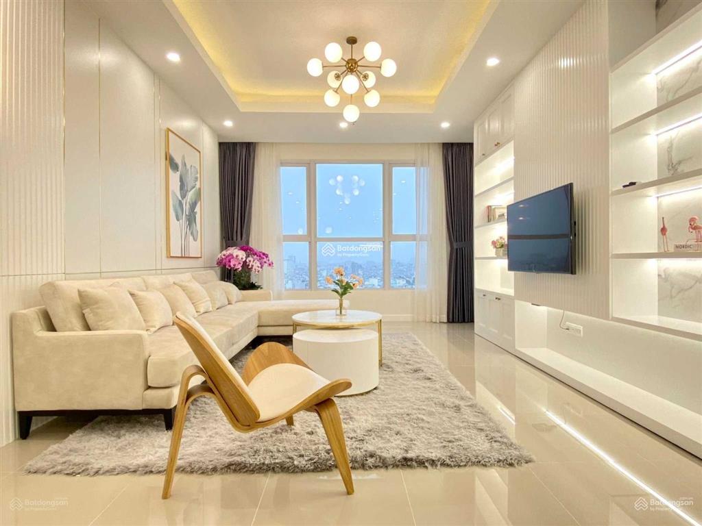 Chuyên bán oficetel3pn tại sbay và chcc garden gate. em 0934 977 *** call/zalo