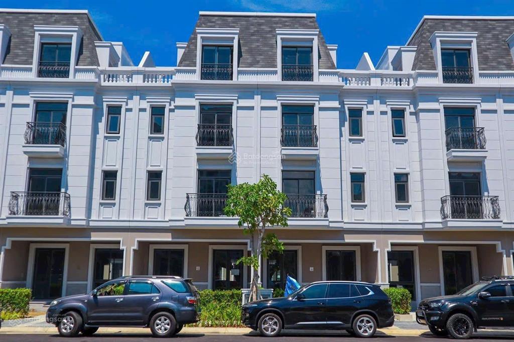 Bán biệt thự khu amelie phú mỹ hưng nhà bè 6x20 khu an ninh