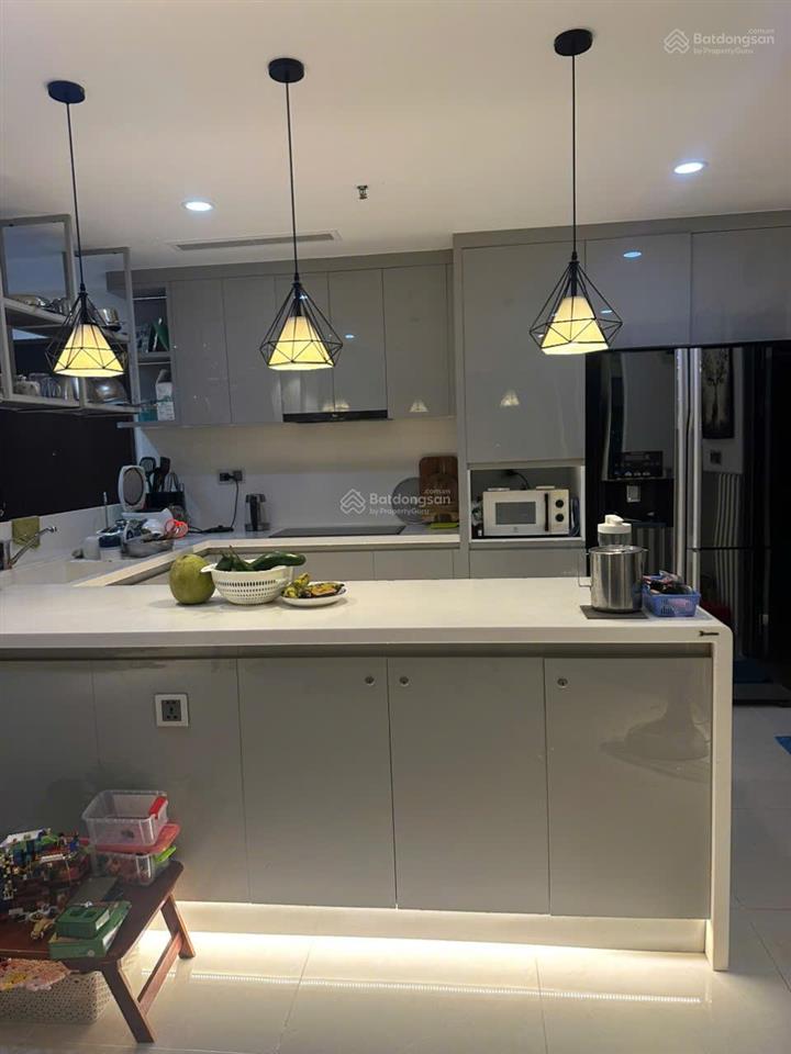 Hiếm có khó tìm căn hộ tầng cao 98m² phú mỹ hưng tặng sẵn ô đậu xe định danh