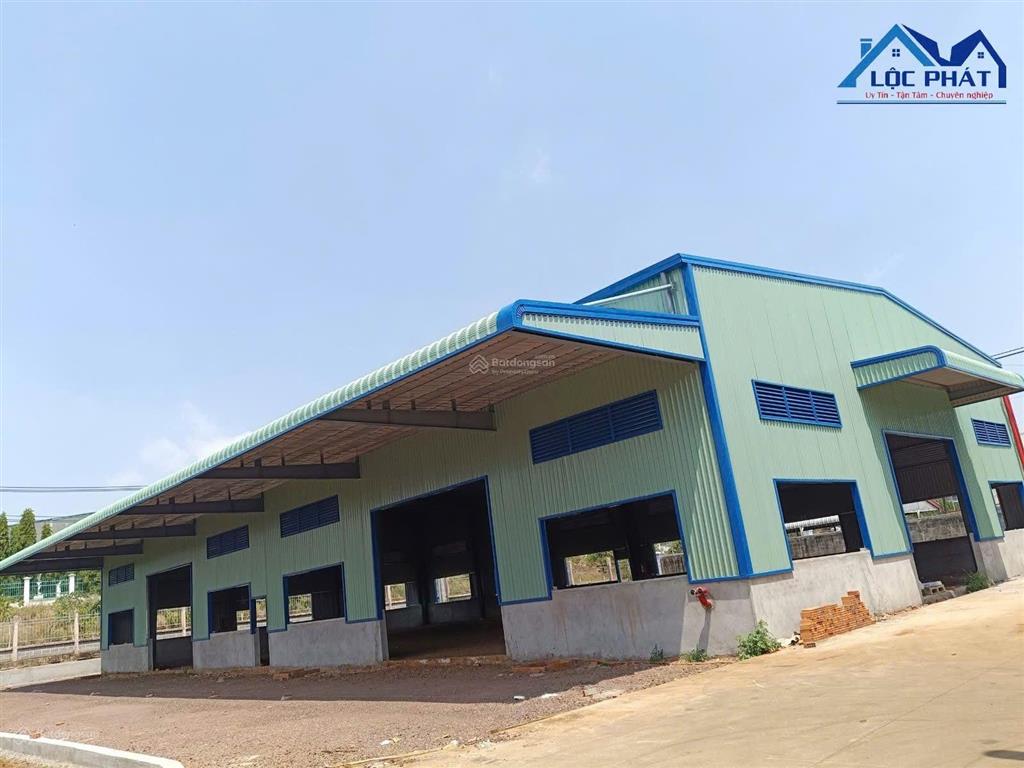 Bán xưởng 10.000m2 kcn long khánh, đồng nai giá 32,5 tỷ