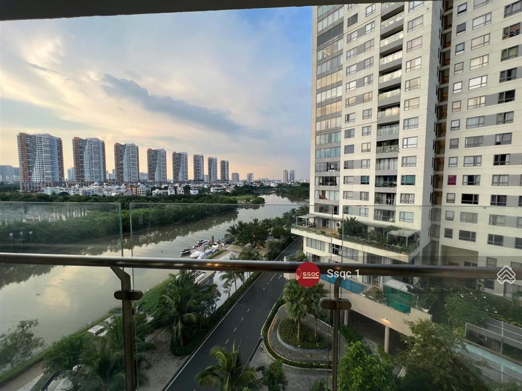 Tin thật 100% chuyển nhượng căn 1pn tầng thấp tháp canary full nội thất giá tốt