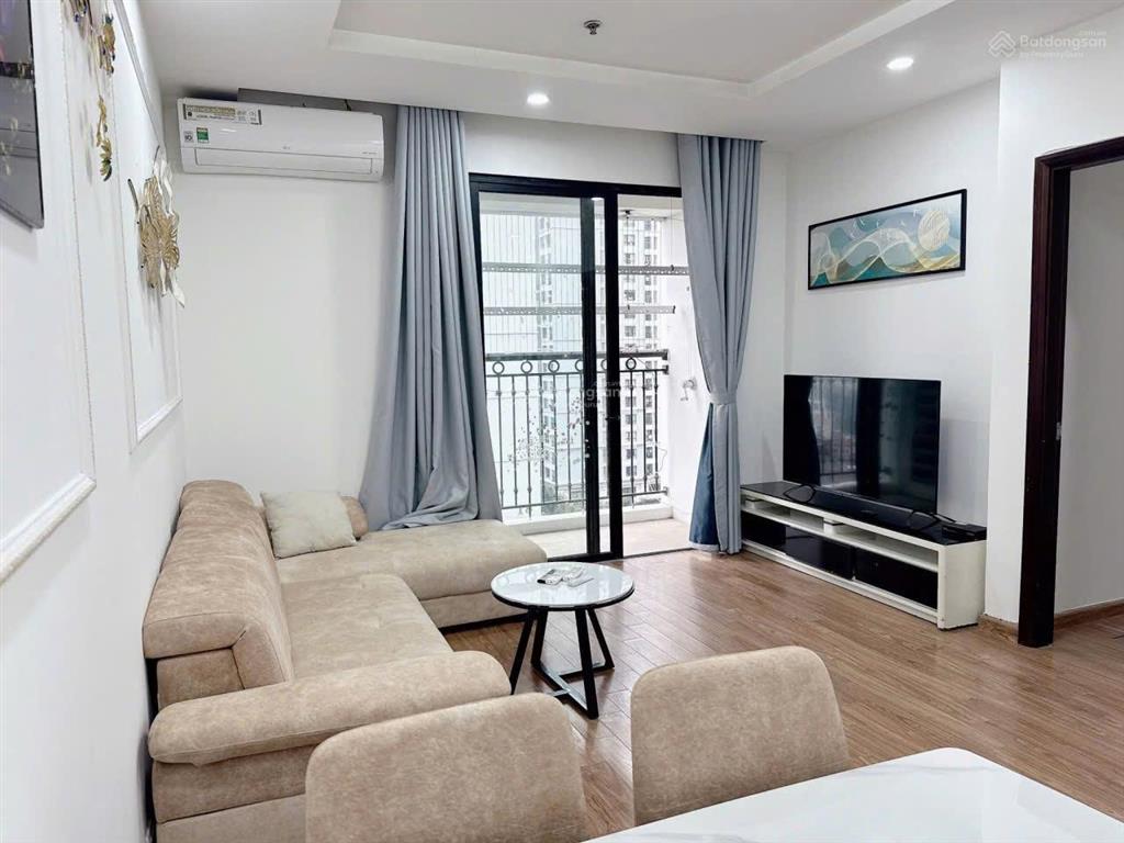 Nhanh thì kịp. bán căn 2 ngủ 76 m2 có slot xe tại times city giá 7.6 tỷ