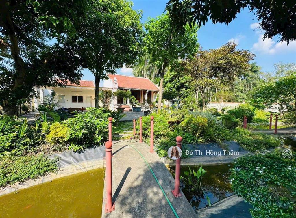Cần bán gấp khuôn viên nhà vườn 2012m² rất đẹp, mặt tiền dài 50m, tại suối sếu, nhuận trạch