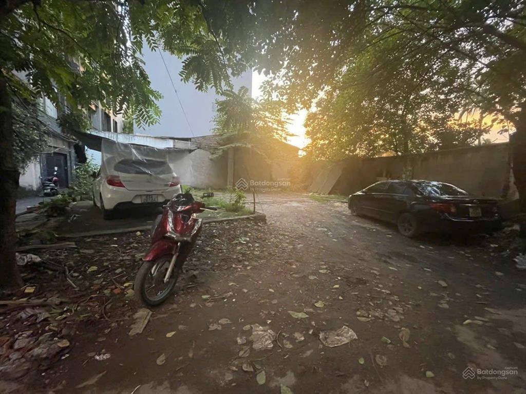 Bán đất hiếm quảng an tây hồ, 130m2 đất trống khu toàn biệt thự đại sứ quán thuê, mt 9m, 48 tỷ