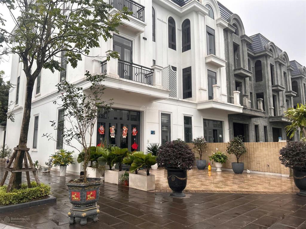 Bán bt cực chất ở crown villas, 7 tỷ, 200m2, chính chủ