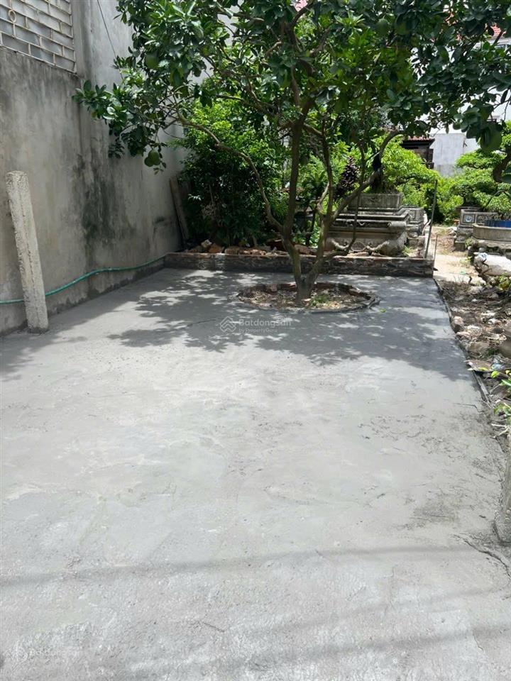 Bán 95m2 đất thị trấn phùng, sát đường 32, siêu đẹp, ô tô tránh, giá chỉ 6,6 tỷ