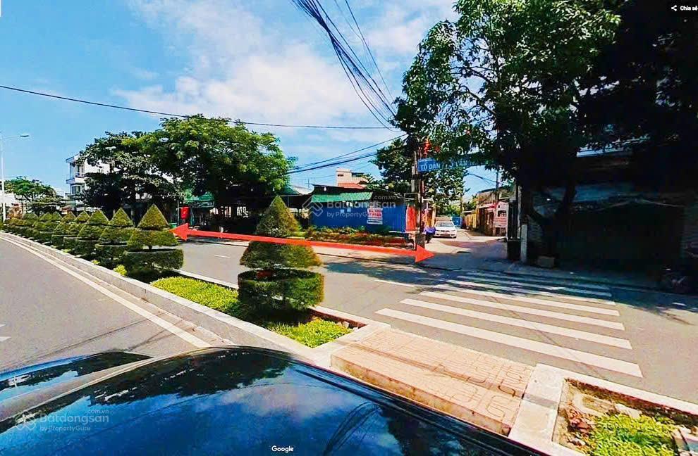 [ 3 mặt tiền đường trần phú đối diện trường tiểu học vĩnh nguyên ] * ra biển 150m * giá 170 tỷ