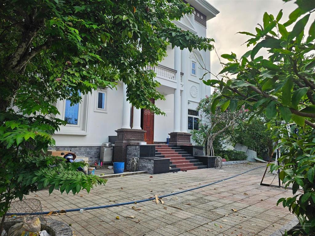 Siêu phẩm biệt thự mặt tiền đường tua hai 4.387m2 ngay lõi trung tâm phường 1, tp. tây ninh