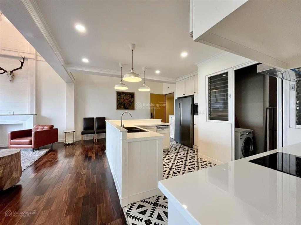 Bán căn hộ duplex vista verde, dt 185m2 giá 14,7 tỷ, dt 350m2 giá 23,8 tỷ. 908103696