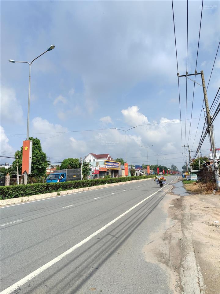 Bán đất mặt tiền đt 744 phú an gần cầu ông cộ, diện tích 3.300m