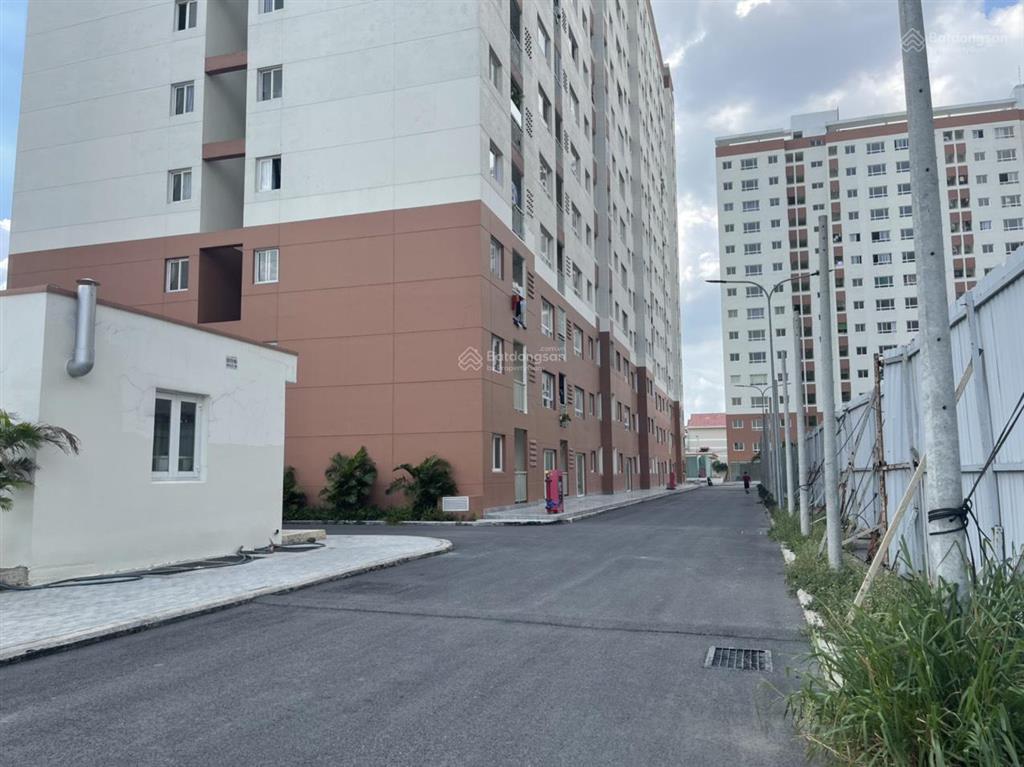 Bán căn mặt trệt cc green town 68m2 vừa ở vừa kinh doanh tiện lợi chỉ 3,5 tỷ. em nhi 0906 380 ***