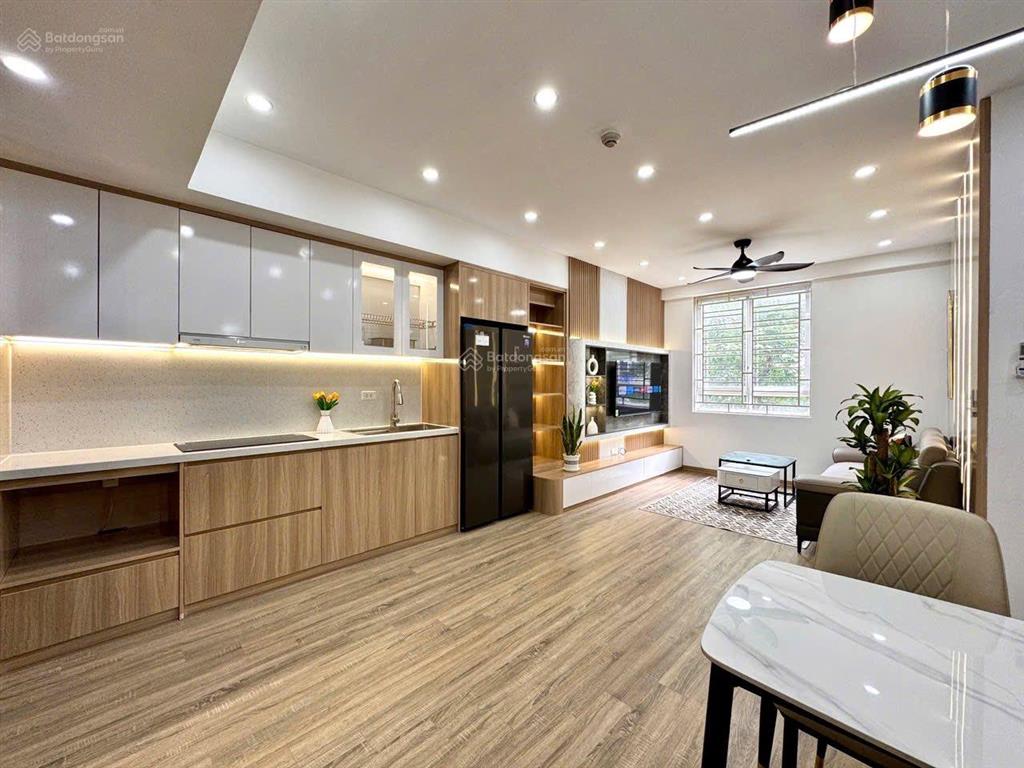 Bán căn 2 phòng ngủ tây nam linh đàm, 4,5 tỷ, 65m2, view đẹp, hàng hot