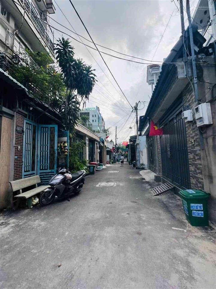 Nhà vi bằng ngay bệnh viện q12 dương thị mười phường tân thới hiệp. hẻm xe hơi..quay đầu