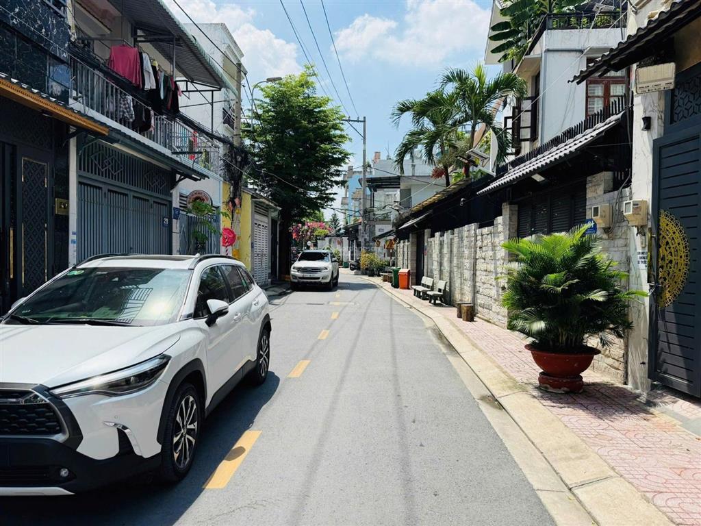 Nhà thới an 56 m2, bán 5 tỷ 5. ngay nhà thật sài gòn xem nhà trực tiếp