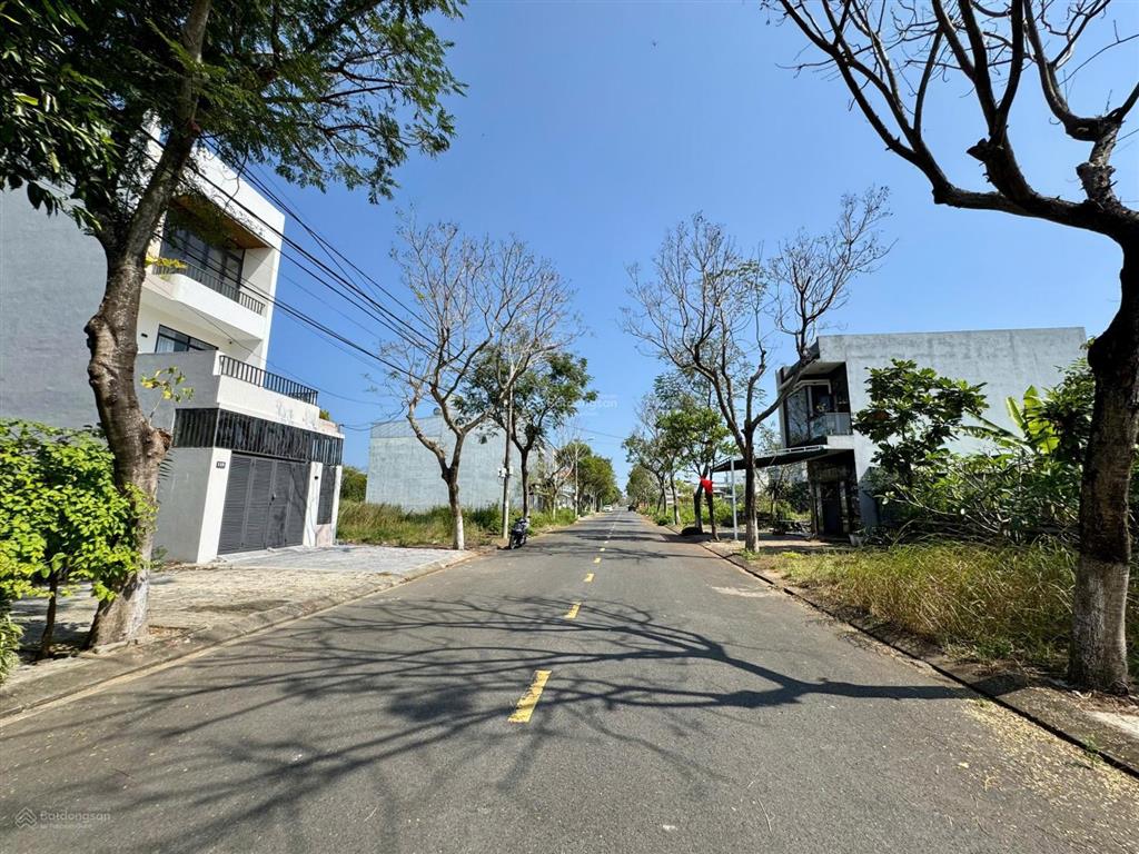 Bán đất biển tân trà mt đường 7m5 võ văn đồng gần sông cổ cò,ngũ hành sơngiá siêu rẻ 5,55tỷ/98,5m2