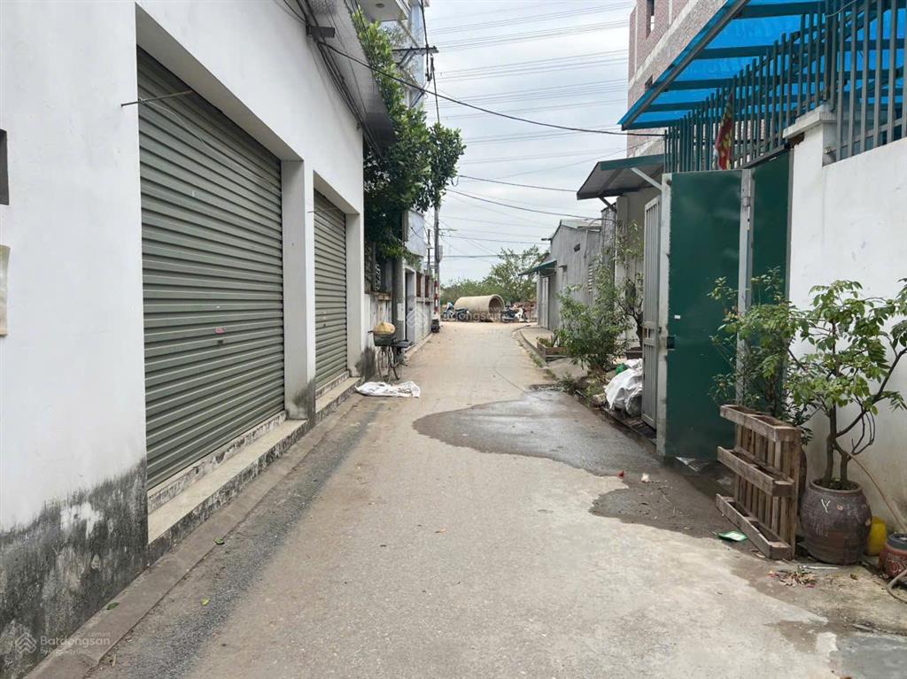 5. x tỷ, 60m2 lã côi mua có sẵn dòng tiền, đang cho thuê xưởng, đường ô tô thông, cực gần mặt phố