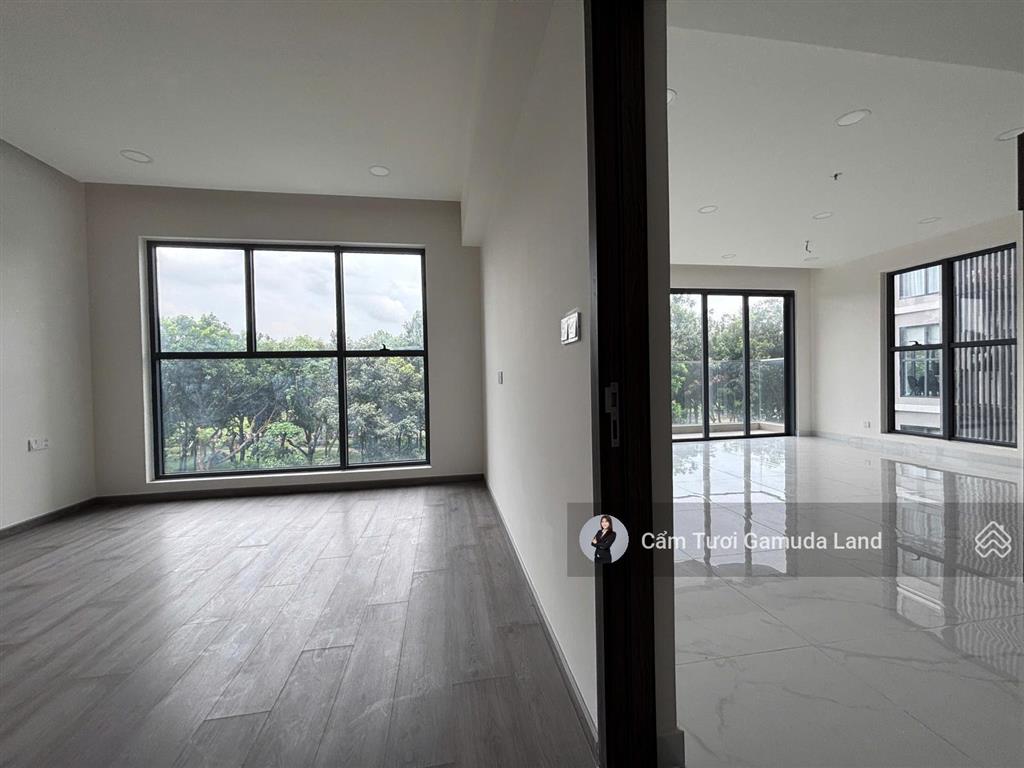 Centery loại góc 3pn 121m2 giá 10ty5 view công viên